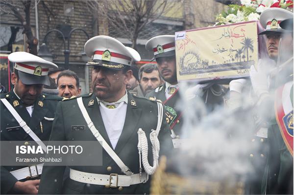 تشییع پیکر شهدای گمنام دفاع مقدس - قم و تبریز 20