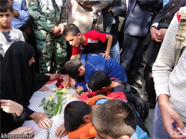 تشییع و خاکسپاری شهدای گمنام شهرستان دره شهر ایلام-19/7/89