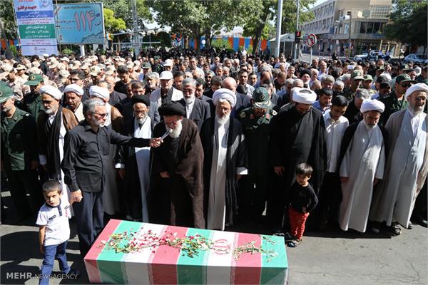تشییع شهید حمید مرادلو در زنجان 8