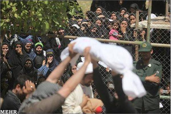 تشییع پیکر شهدای گمنام در اهواز