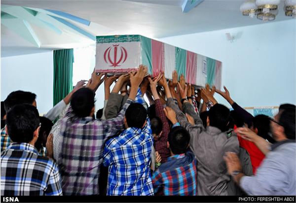 ورود شهدای گمنام به شهر بیرجند 12