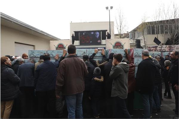 گزارش تصویری 2 تشییع 200 شهید گمنام دفاع مقدس در تهران  6 دی 1401  10