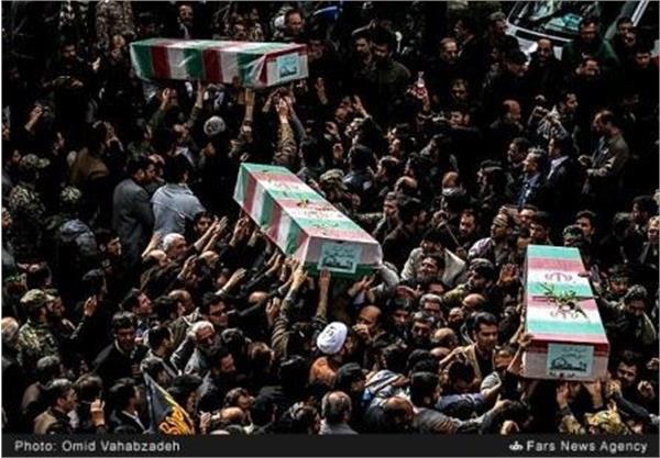 تشییع پیکر 3 شهید گمنام در تهران