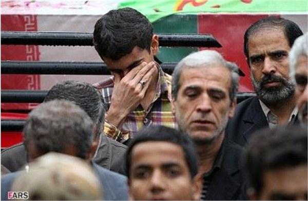 تشییع شهید حاج احمد صداقت و پنج شهید گمنام در اصفهان