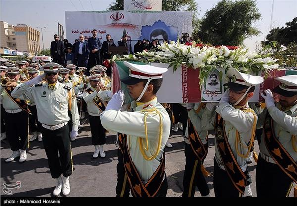 تشییع پیکر شهید تازه تفحص شده علی طالب زاده 11