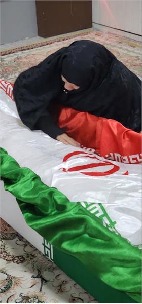 وداع با پیکر مطهر بسیجی تازه تفحص شده "قاسم سعدی" - 9 بهمن 1403 2