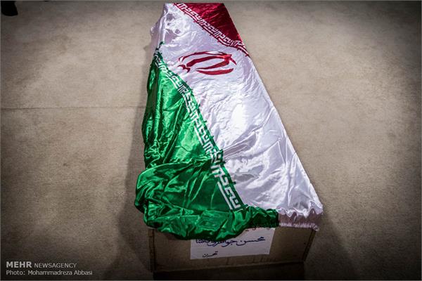 اولین دیدار خانواده شهید تازه تفحص شده در معراج شهداء 4