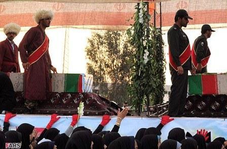 تشییع و خاکسپاری شهدای گمنام در آق قلا استان گلستان