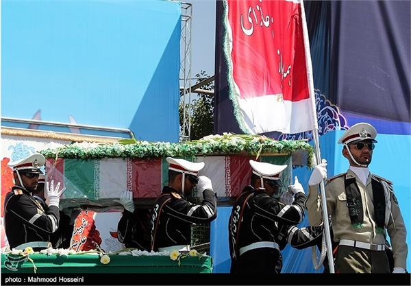 تشییع و تدفین پیکر شهید گمنام در ستاد دژبان کل ارتش 18