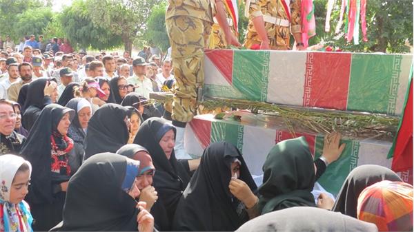 تشییع شهدای دوران دفاع مقدس در سقز 6