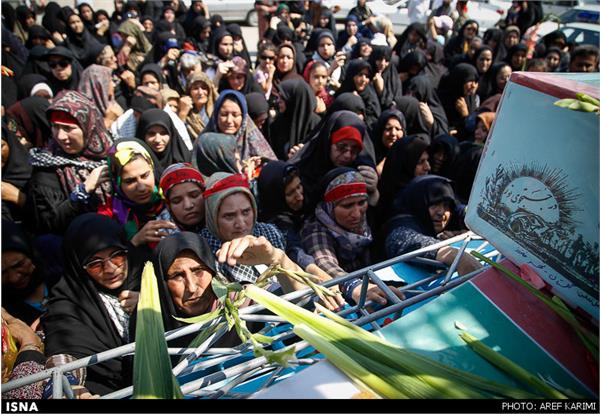 تشییع پیکر سیزده شهید غواص در ترکمن صحرا(گلستان) 13