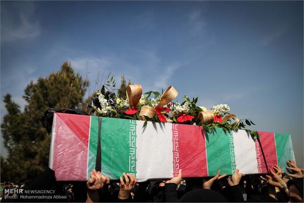 مراسم تشییع پیکر ۲ شهید گمنام در پایگاه هوایی شهید لشگری 9