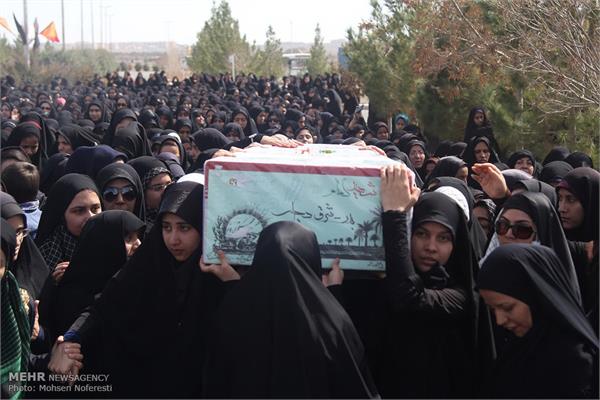 تشییع پیکر چهار شهید گمنام در بیرجند 15