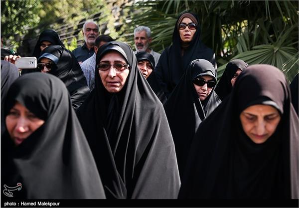 تشییع دو شهید گمنام در حوزه ی  هنری 4