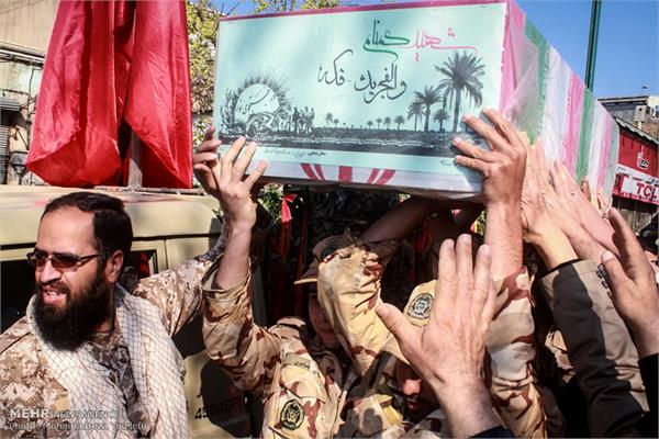 تشییع پیکر شهدای هشت سال دفاع مقدس در قزوین 1