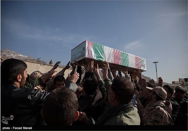 تشییع پیکر شهید گمنام در کرمانشاه 11