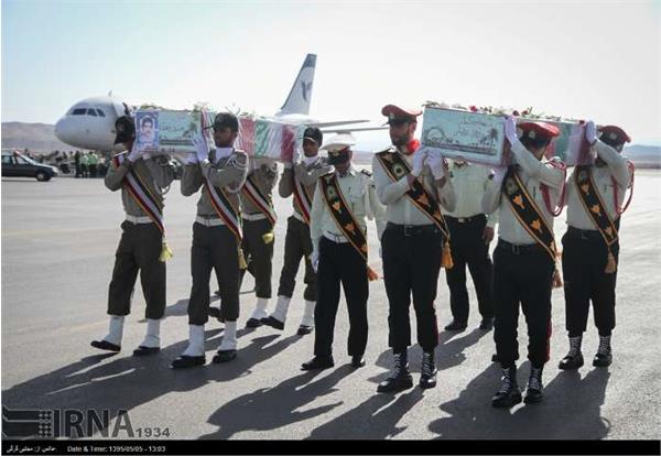 ورود پیکر پاک دو شهید دوران دفاع مقدس به بیرجند 5