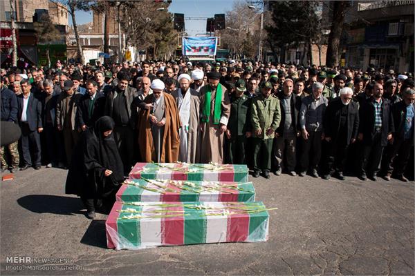 تشییع شهید گمنام در دانشگاه فنی دختران شاهرود‎ 7