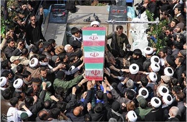 تشییع و خاکسپاری دو شهید گمنام در اردبیل 3