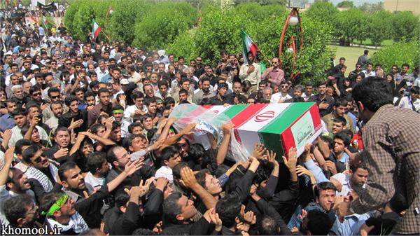 تشییع و خاکسپاری شهدای گمنام دانشگاه خلیج فارس بوشهر-27/2/89