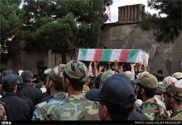 تشییع دو شهید گمنام در بیرجند 17