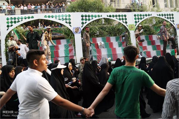 آئین تشییع 270 شهید دفاع مقدس در تهران 25