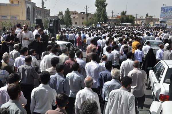 تشییع شهدای در شاه چراغ