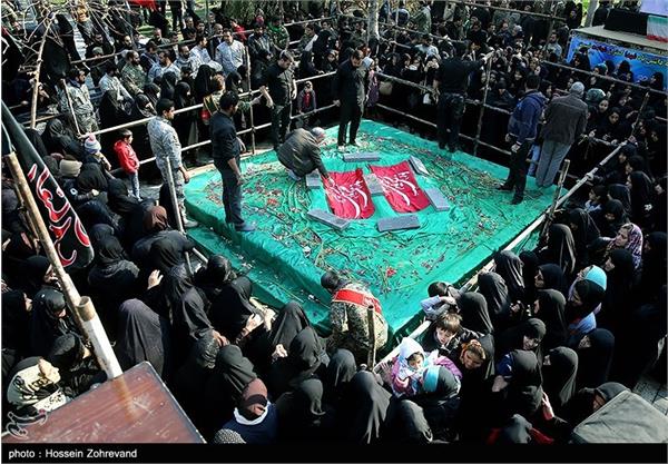 تشییع دو شهید گمنام در محله خراسان تهران 1