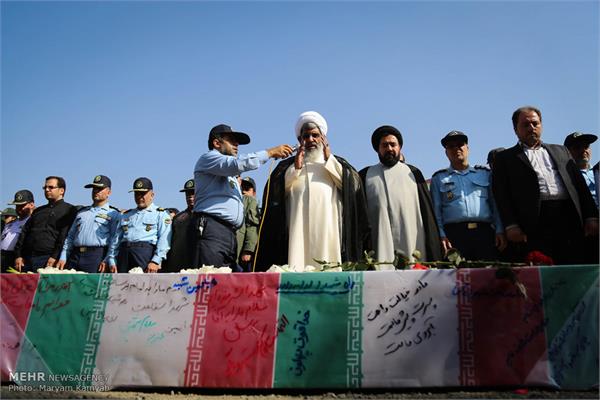 مراسم تشییع پیکر دو شهید گمنام در شهرک آسمان 14