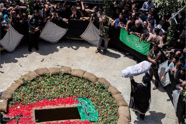 آئین تشییع و تدفین پیکر مطهر شهید غواص در نازی آباد تهران 20