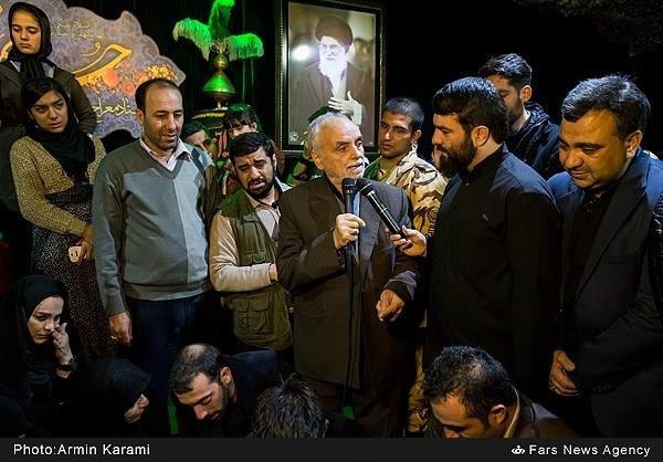 اولین دیدار خانواده شهید حیدری با فرزند شهیدشان 26