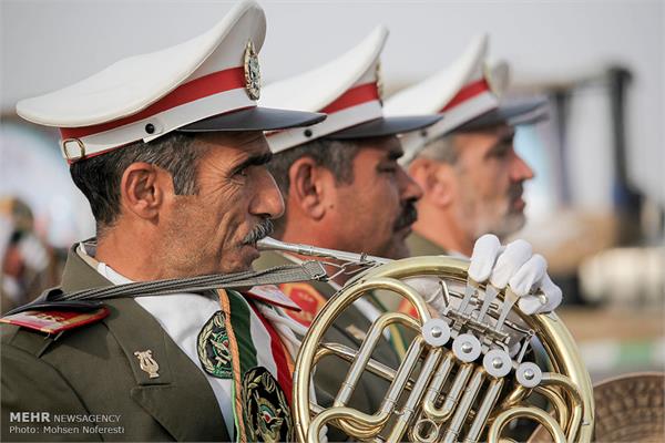 استقبال از ۸ شهید گمنام در فرودگاه بیرجند 29