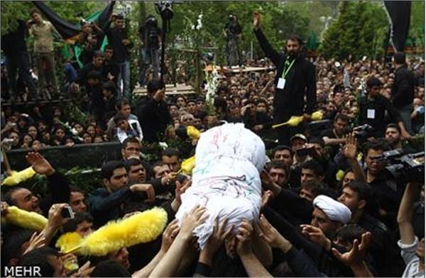 تشییع شهدای گمنام در خزانه بخارایی تهران