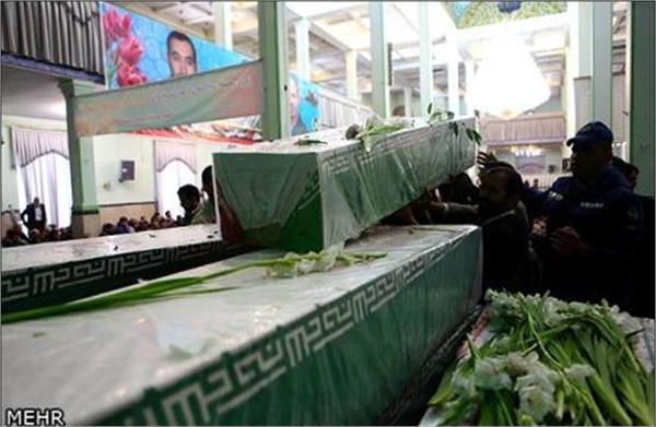 مراسم معنوی دعای ندبه در جوار شهدای نیروی هوایی ارتش