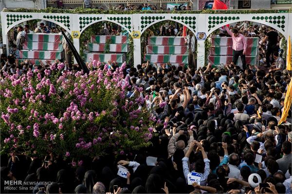 آئین تشییع 270 شهید دفاع مقدس در تهران 9