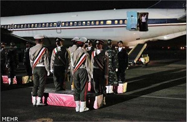 تشییع شهدا در حرم رضوی