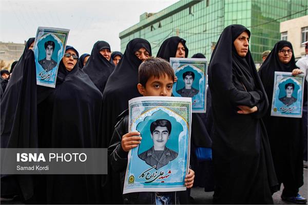 تشییع پیکر دو شهید تازه تفحص شده نیروی انتظامی 4