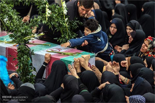 تشیع دو شهید گمنام سال های دفاع مقدس در شریفیه قزوین 8