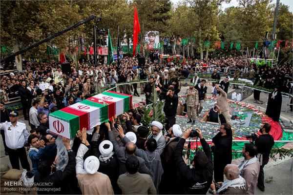 تشییع دو شهید گمنام در بوستان زمزم تهران 17