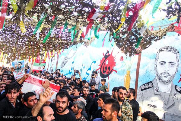 تشییع پیکر شهید تازه تفحص شده علی محمد رضایی 16