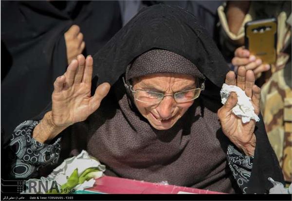 ورود پیکر پاک دو شهید دوران دفاع مقدس به بیرجند 12