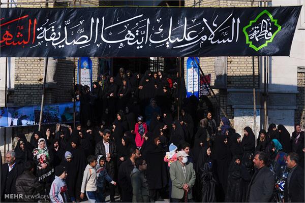 تشییع پیکر دوشهید گمنام دفاع مقدس در محمد شهر کرج 4