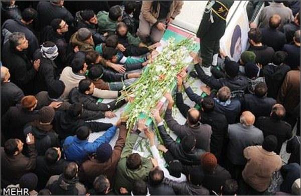 تشییع و خاکسپاری5شهید گمنام در میدان امام حسین (ع)(2)