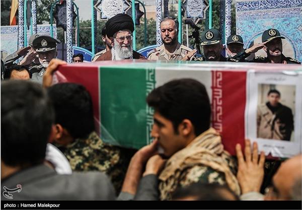 مراسم تشییع پیکر شهید محمدسعید محققی 5