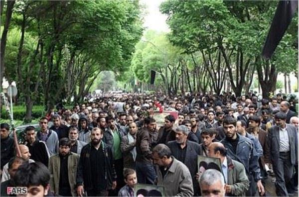 تشییع شهید حاج احمد صداقت و پنج شهید گمنام در اصفهان