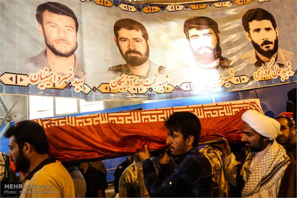 ورود پیکر ۱۳۵ شهید دوران دفاع مقدس از مرز آبی اروند 12