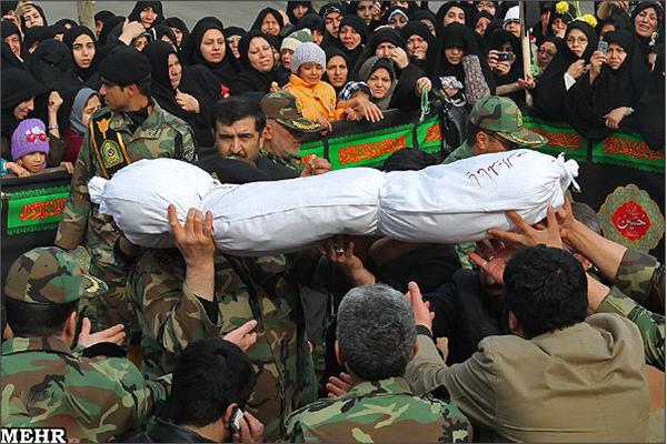 تشییع پیکر شهید گمنام در یگان‌ ویژه پاسداران ناجا