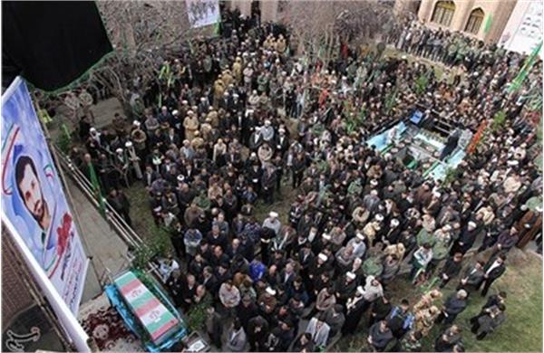 تشییع و خاکسپاری دو شهید گمنام در اردبیل 6