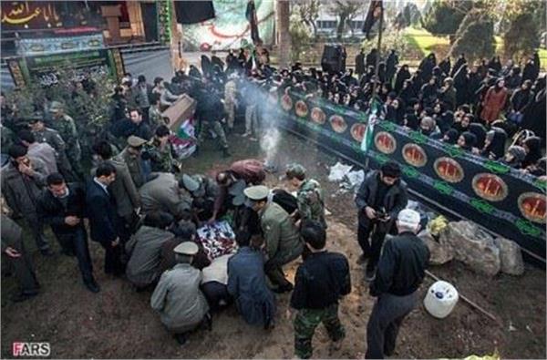 تشییع شهید گمنام در دانشگاه علوم پزشکی ارتش