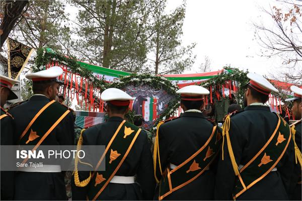 تشییع پیکر مطهر 20 شهید دوران دفاع مقدس ـ کرمان 4